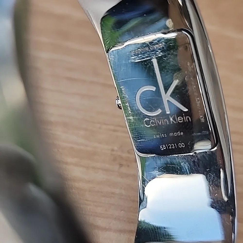 Calvin Klein calvin klein